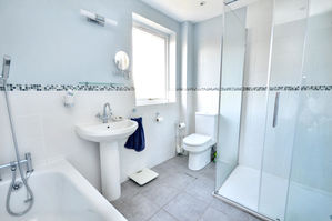 Photo 14- click for photo gallery